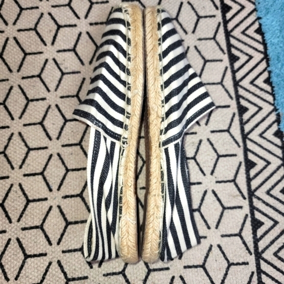 Soludos Espadrille Flat Loafers in Classic Stripe, sz 41 /10-10.5 - Picture 8 of 12